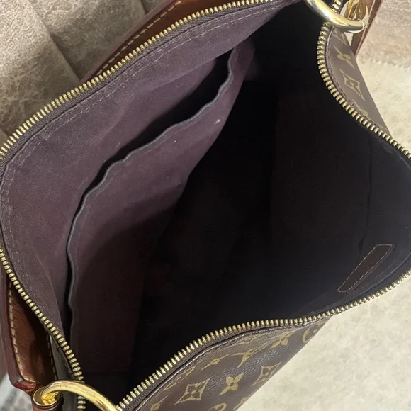 Louis Vuitton Brown Monogram Hobo Bag - Picture 5 of 8